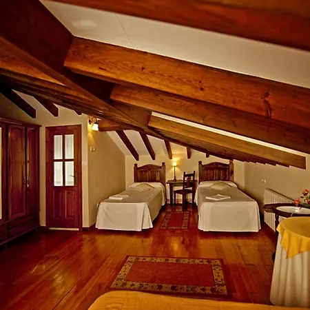 El Camino Real Ii * Poo (Cabrales)