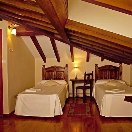 منزل ريفي El Camino Real Ii * Poo (Cabrales)